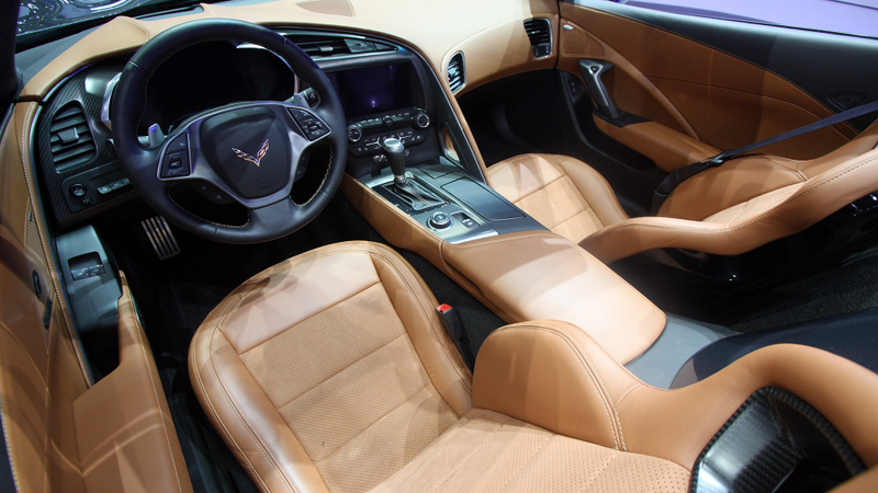 Illustration for article titled The Corvette Stingray Convertible Can Be Used As A Picnic Table